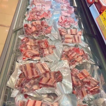 【精品】新鲜鹿排骨基地直销量大质优价格优惠一手货源