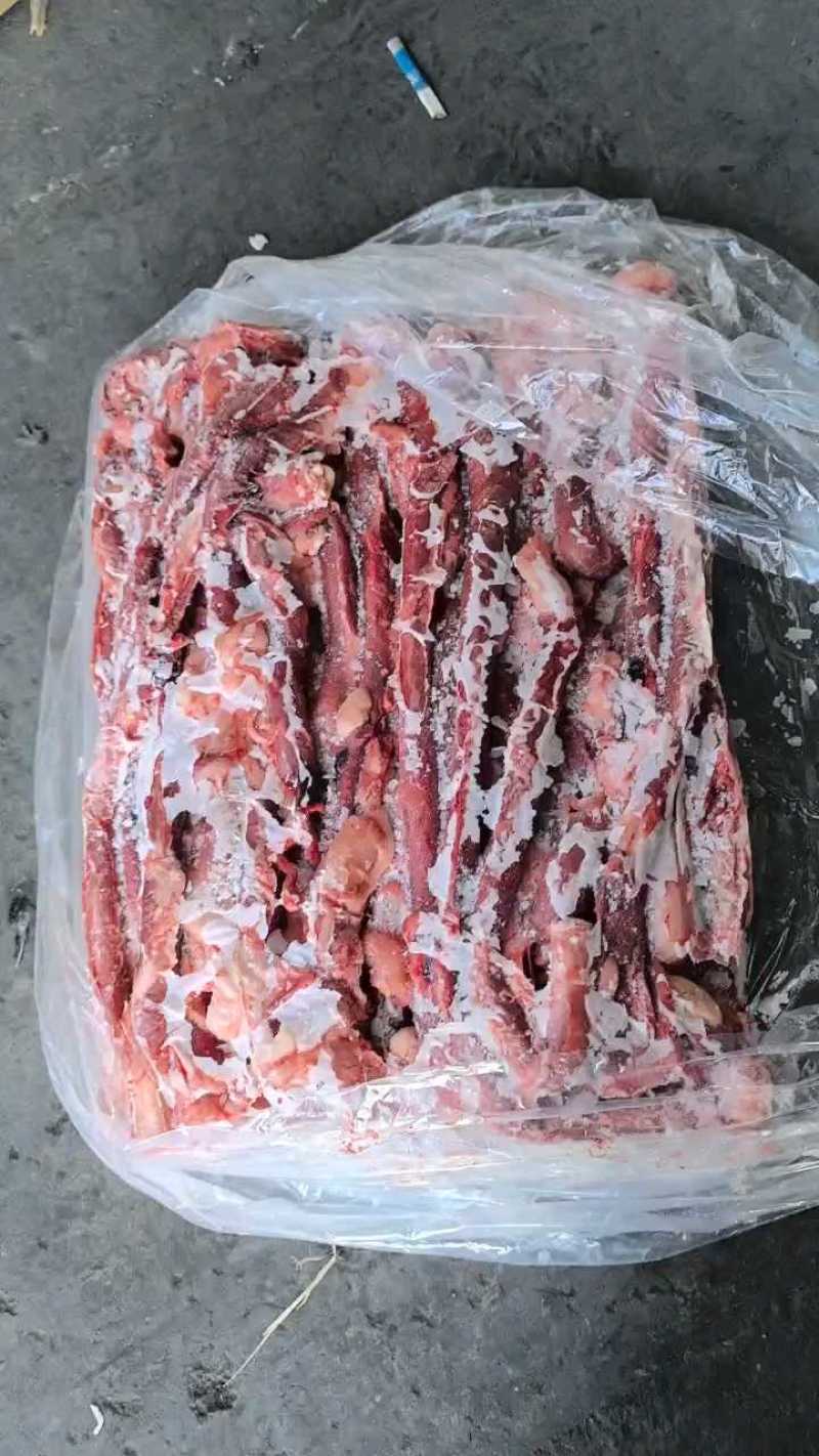 猪肥肠、食管装车发货，纯干货200多件现货