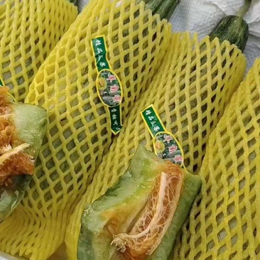 产地羊角蜜3元起，嘎嘎甜，装货中