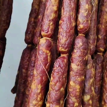 纯肉麻辣香肠干度好50斤1件适合超市专卖店景区常年批发
