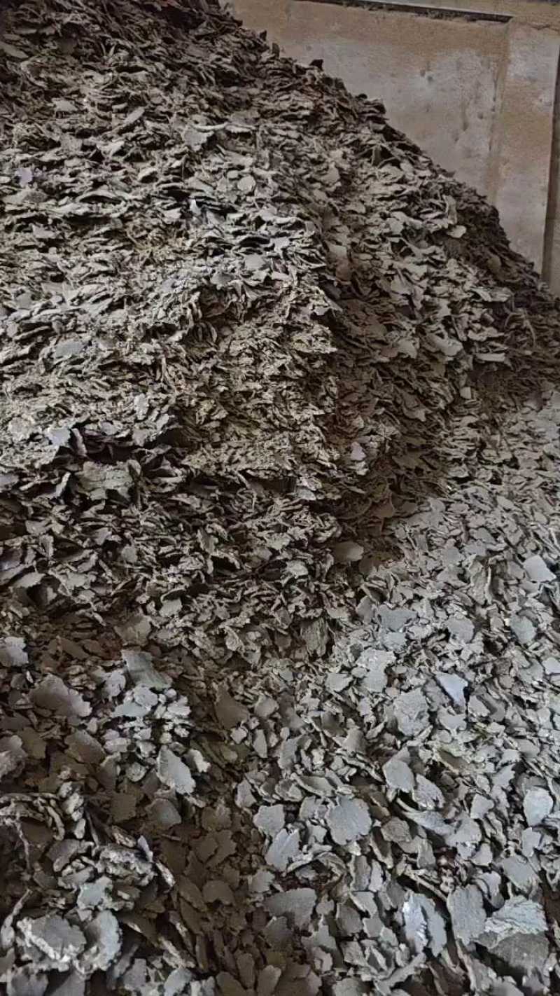 棉仁饼，棉籽饼油渣大量出售，一手货源量大从优欢迎来电洽谈