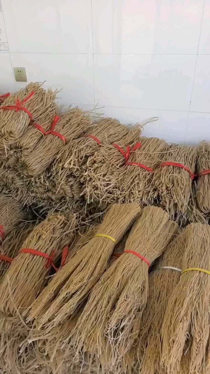 河北纯红薯粉条，假一赔万，纯手工制作，无明胶无色素。
