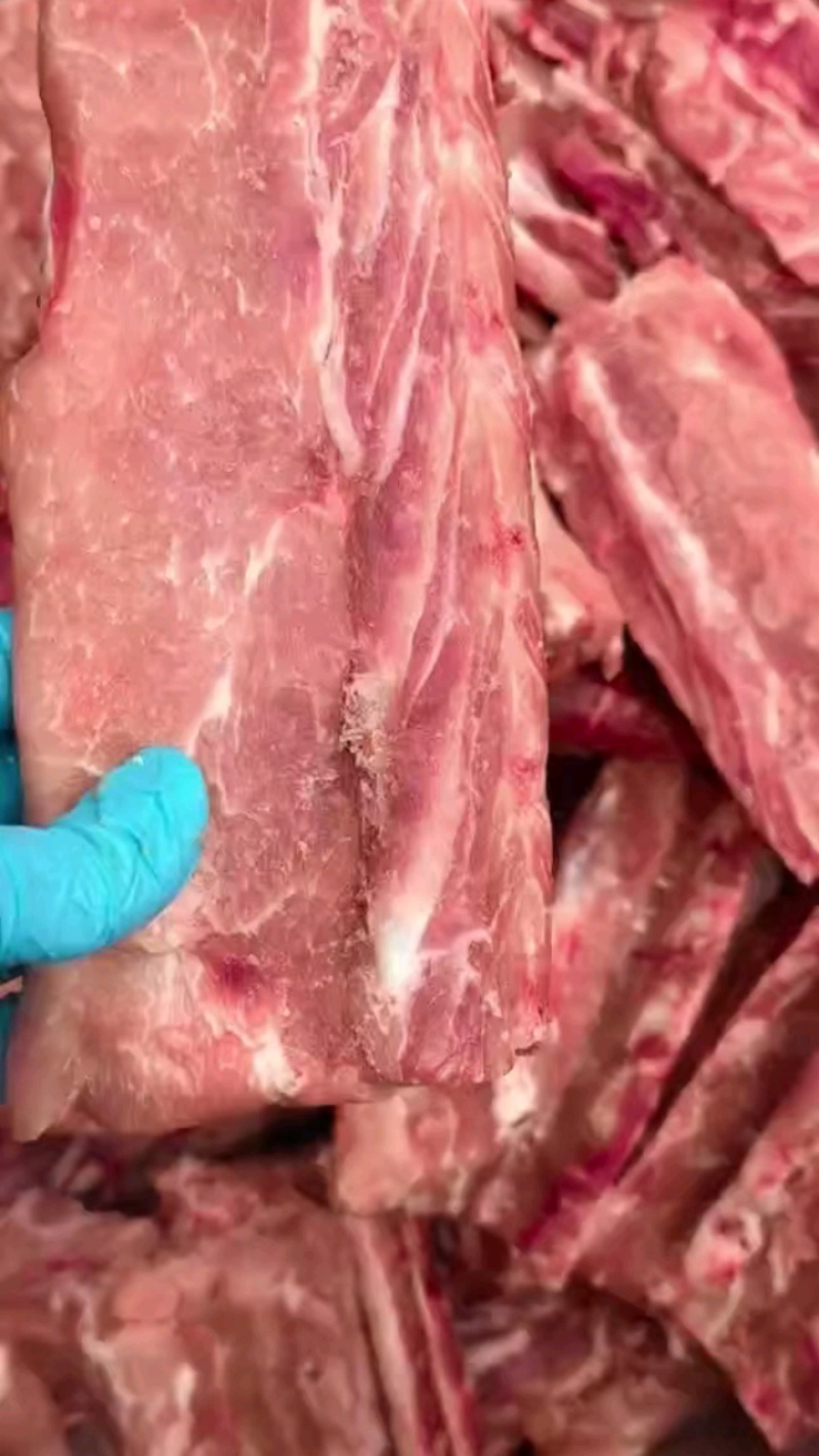 国产多肉龙骨到货，4块多一斤，带肉率高！