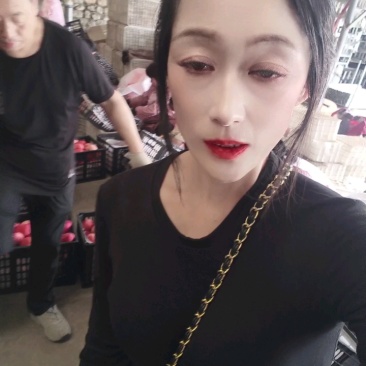 正宗【红富士苹果】色泽鲜艳脆甜产地对接电商出口商超平台