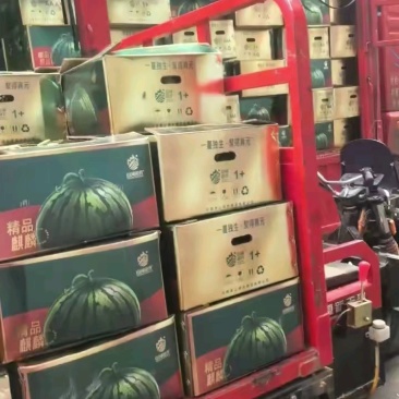 徐州云市场无籽美都，两块二三，脆甜