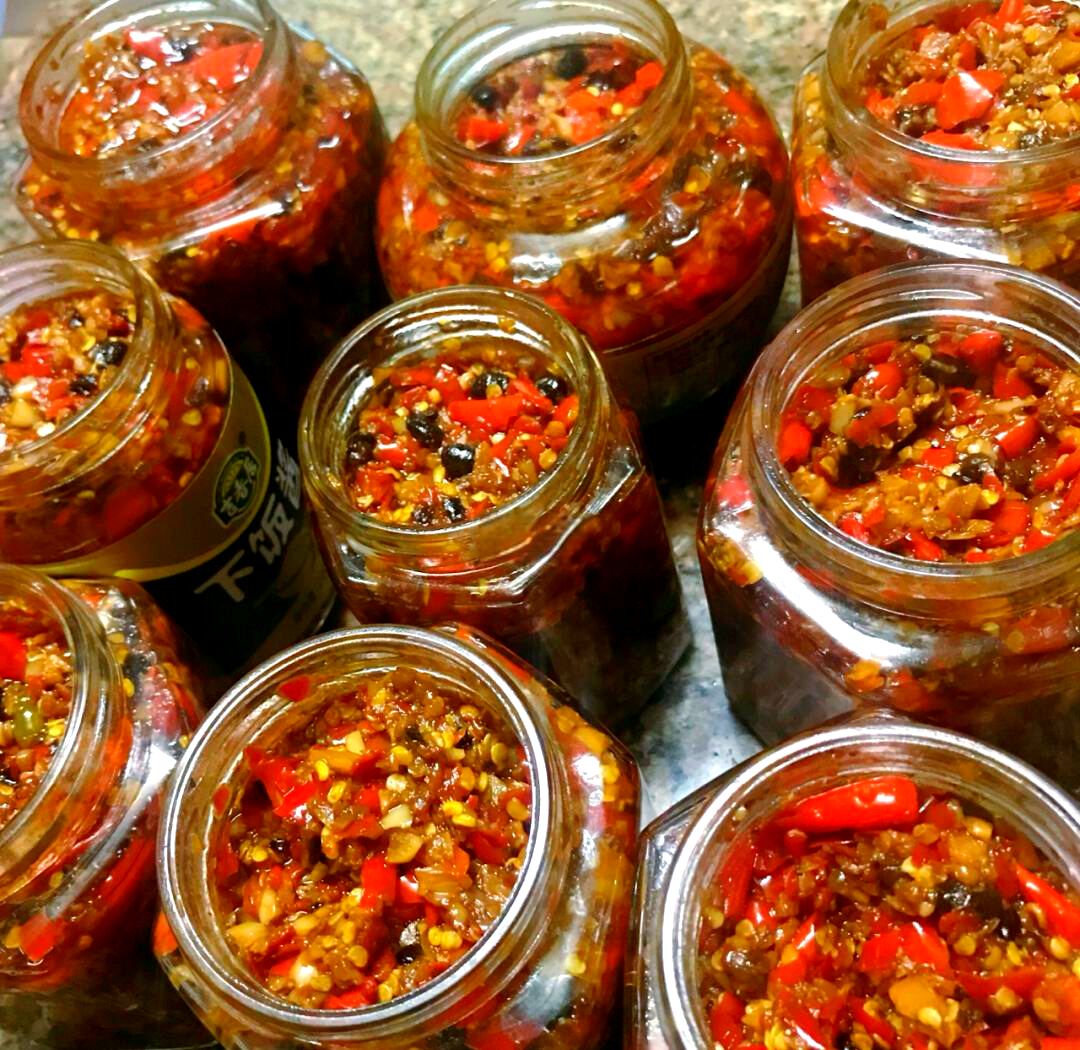 辣椒酱成品展示