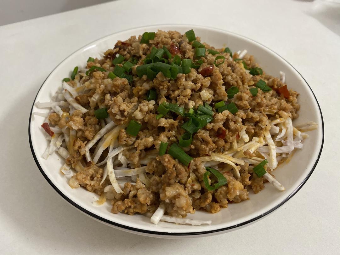 脆爽萝卜皮创意吃法展示