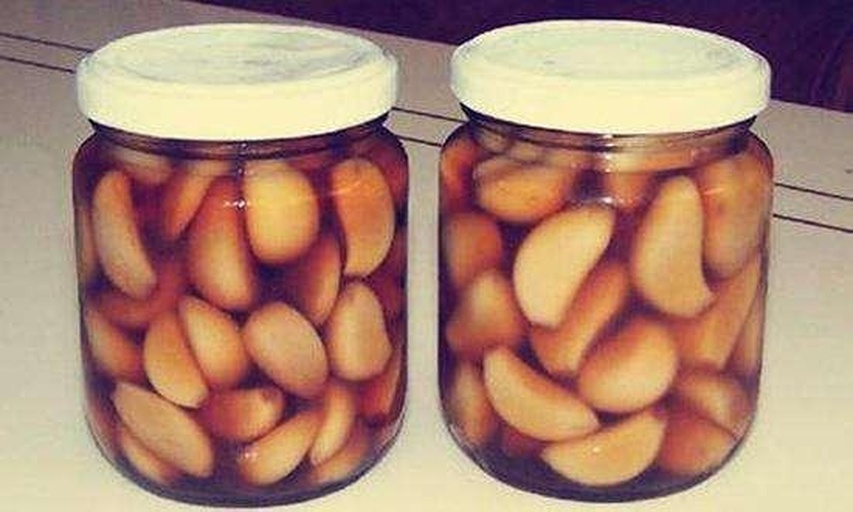 糖醋红蒜腌制过程