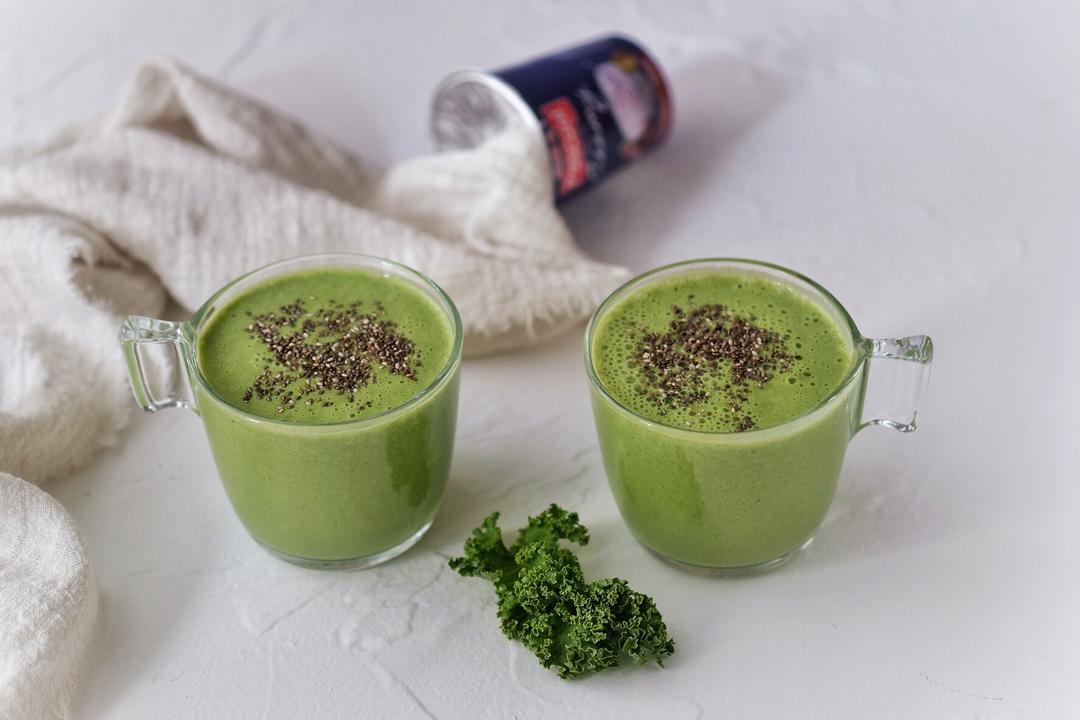 皱叶甘蓝用于制作绿色奶昔