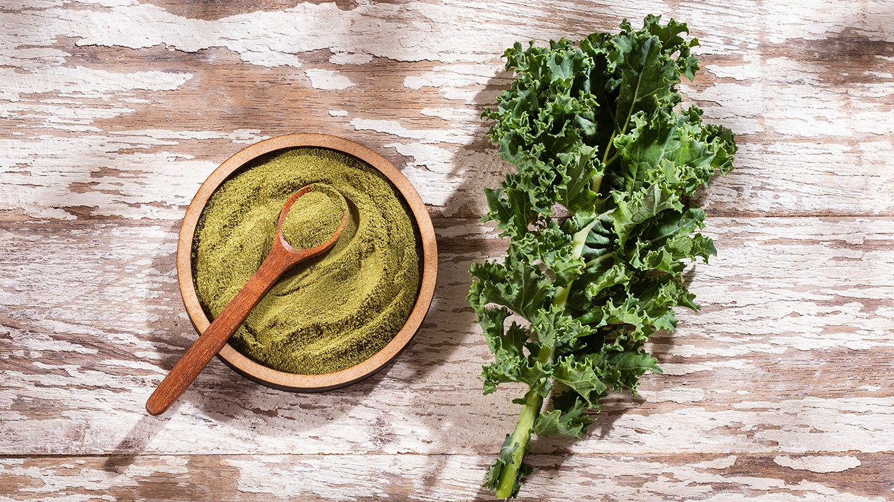 羽衣甘蓝在家庭餐桌上的应用