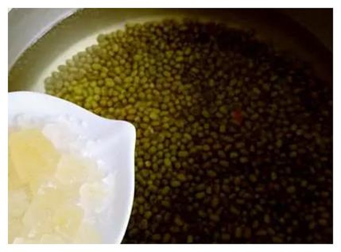 蜂蜜绿豆水成品图