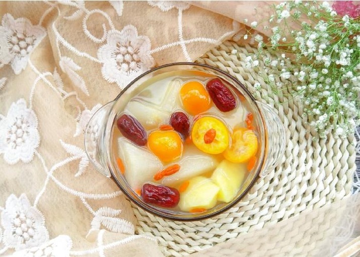 酸梨炖水成品图