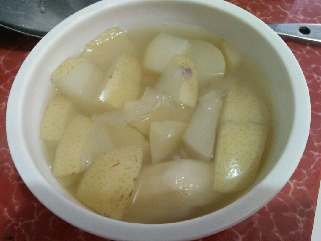 黄桃梨汤成品图