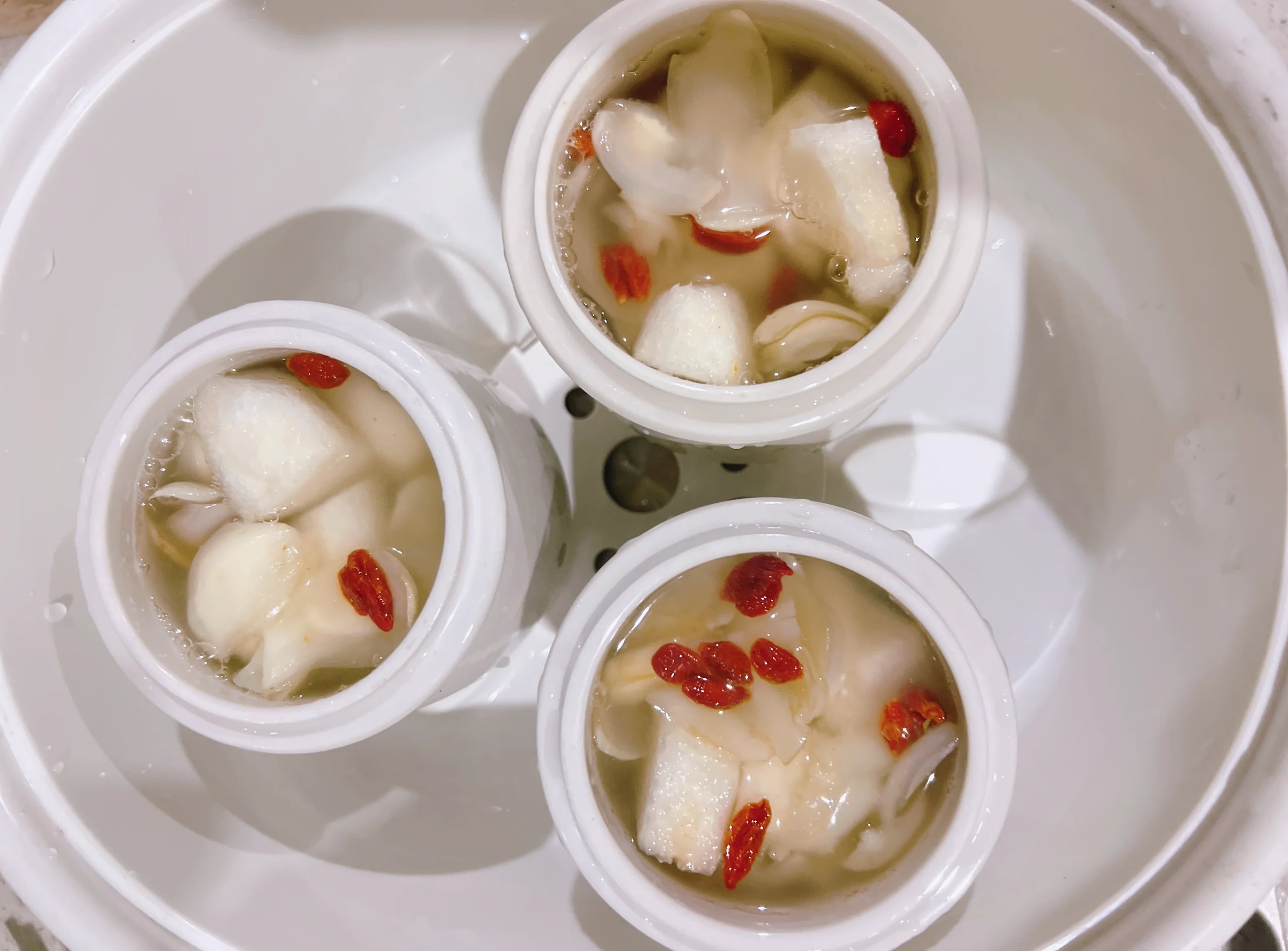 川贝炖雪梨成品展示