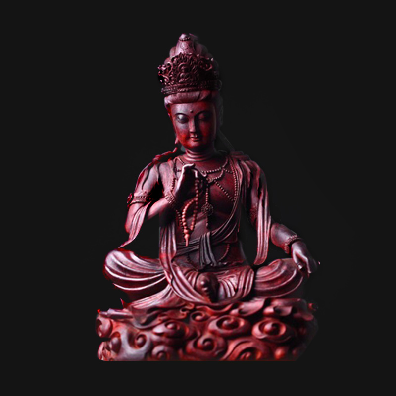 龙柏木雕刻佛像