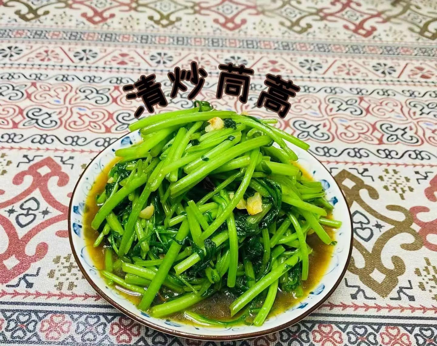 一盘清炒蒿子杆