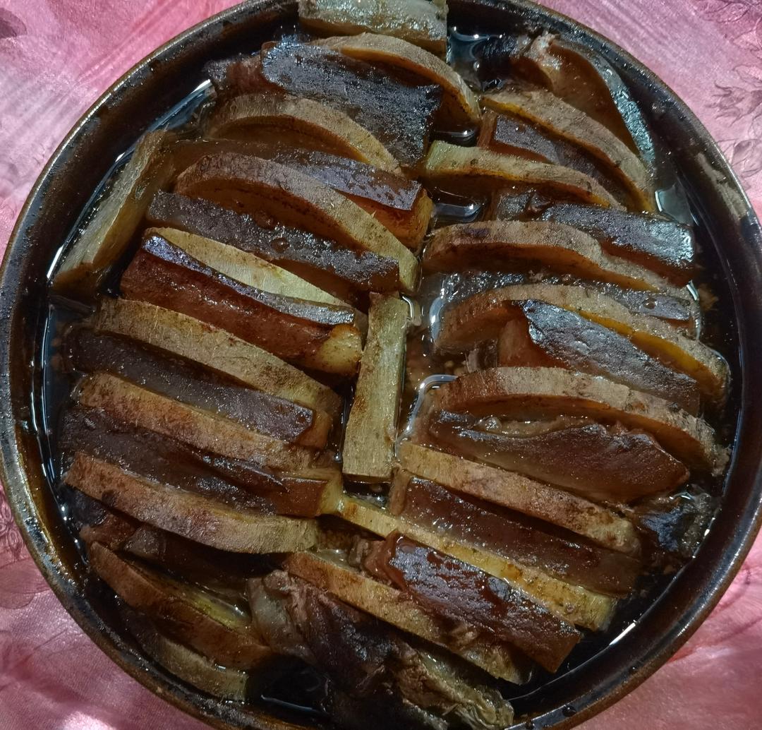 芋头炖肉成品特写