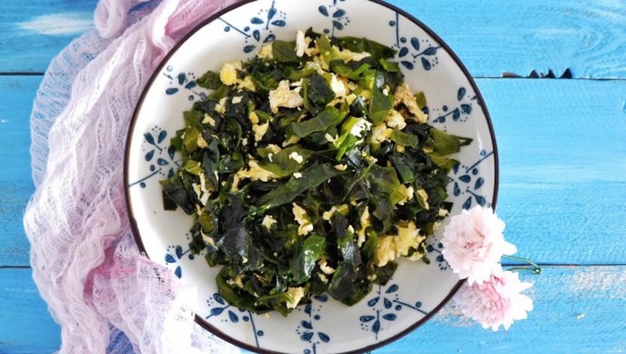 海带丝炒鸡蛋成品图