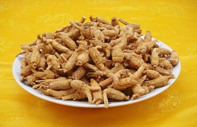 清洗长白山鲜人参的过程