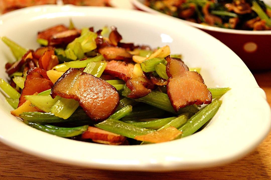 山芹菜烹饪图