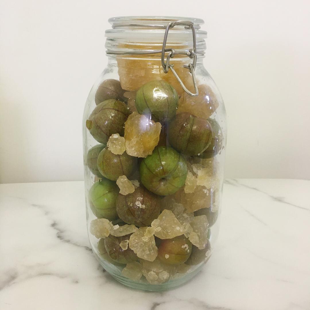 东魁杨梅泡酒制作过程图