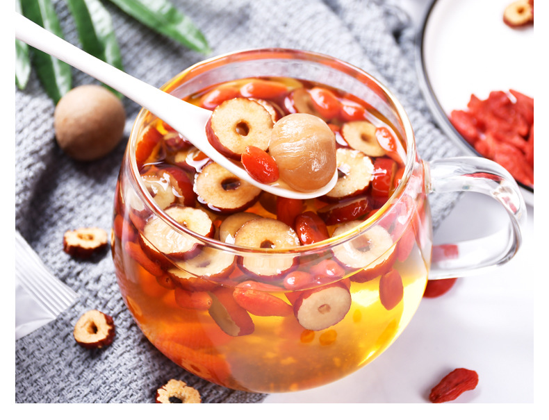 鲜枣制作的养生茶饮