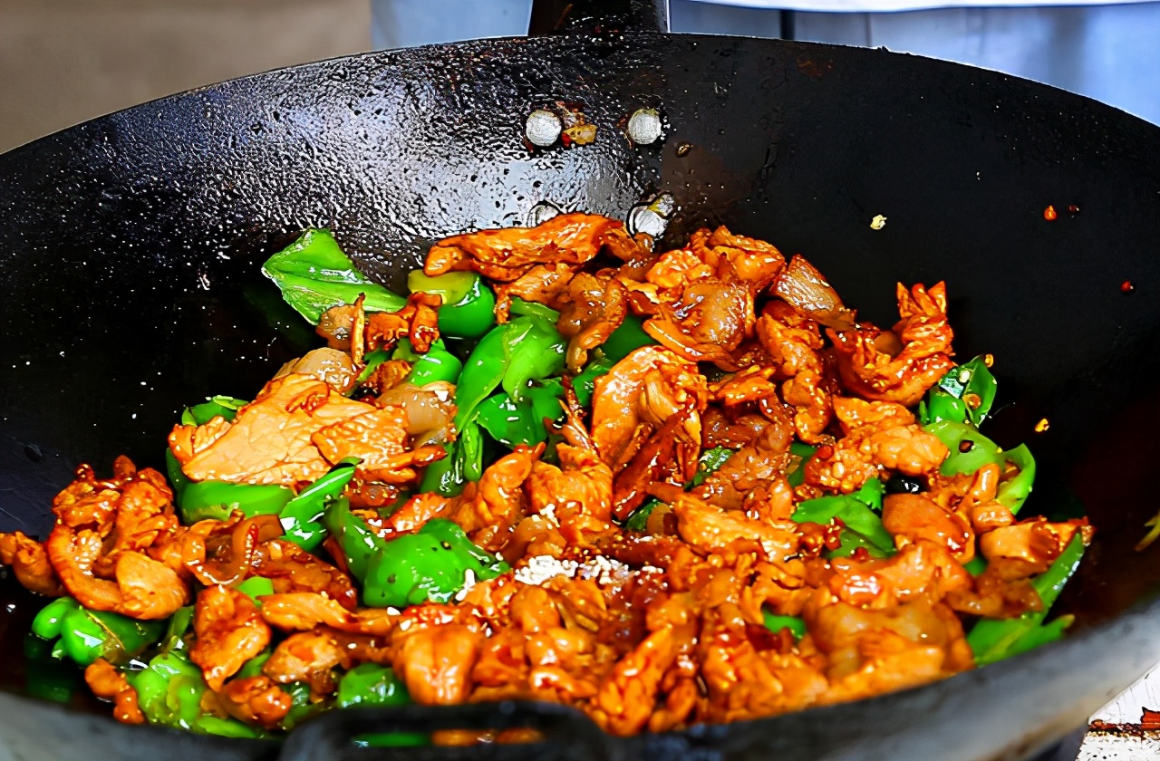 小米椒入菜场景