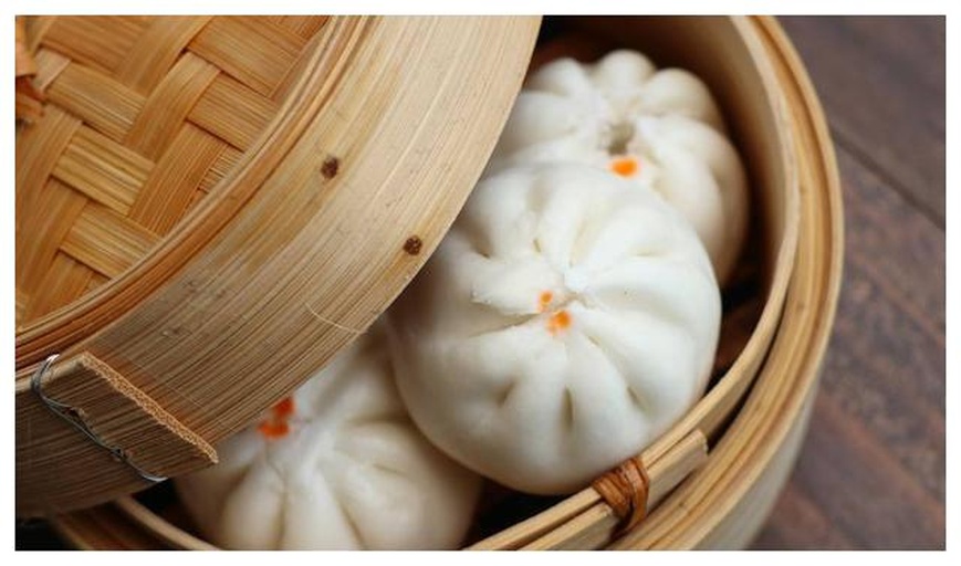 刚出锅的无筋豆包子全景图