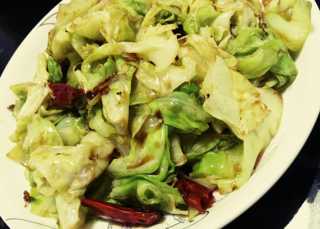 手撕包菜成品特写