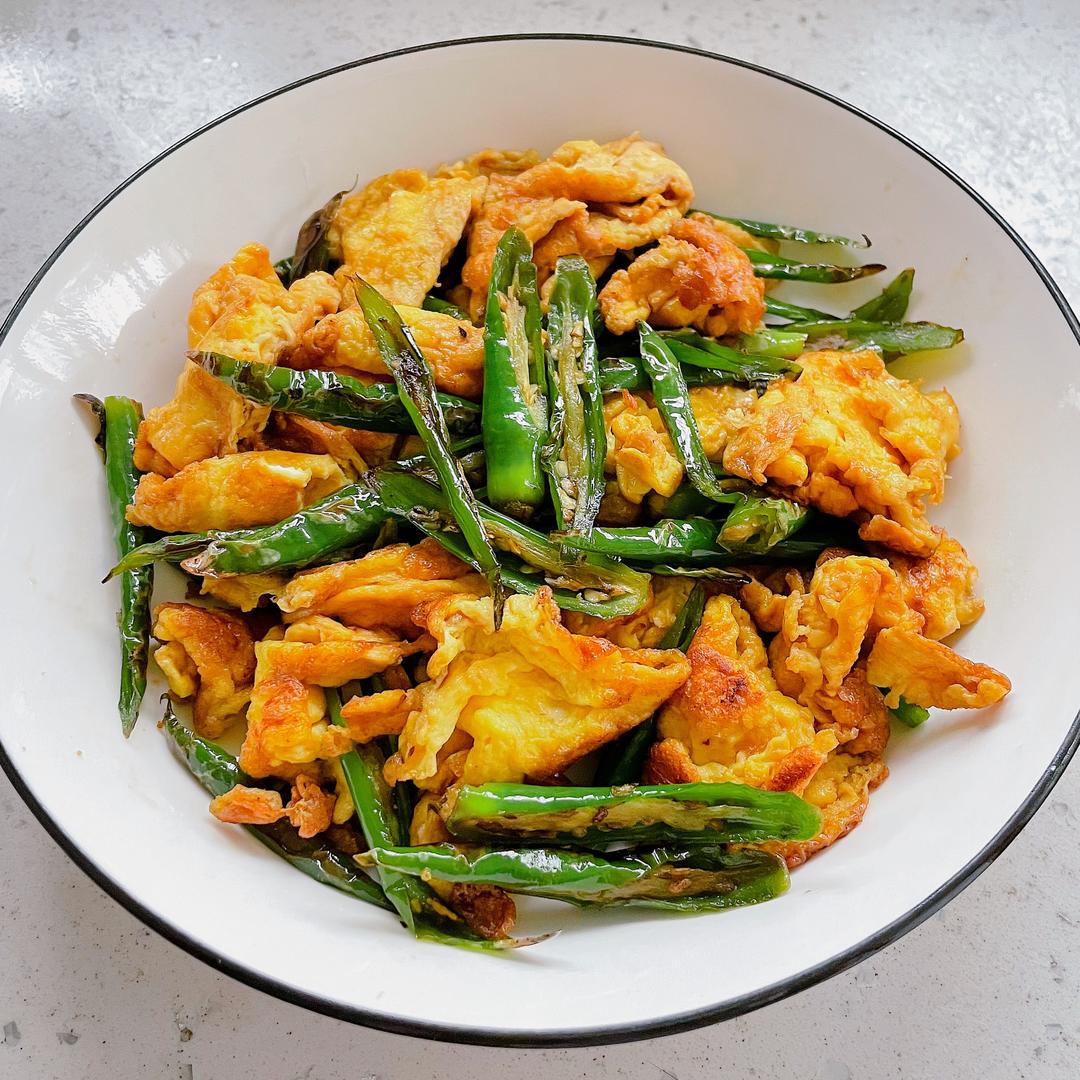 洋葱炒鸡蛋成品图