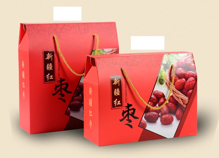 展示一款精美的无核红枣枣干礼盒包装设计,适合节日礼品或高端市场 无核红枣枣干礼盒包装示例