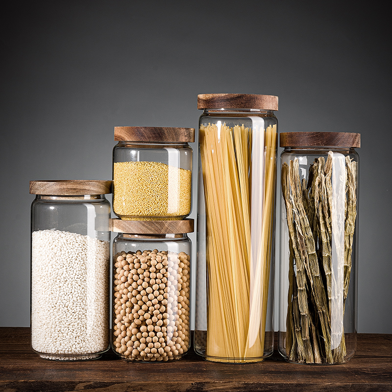 密封瓶装青萝卜干成品展示图