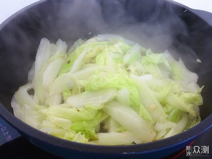 白不老解冻烹饪场景