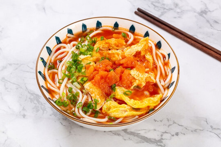 西红柿炒鸡蛋火鸡面成品图