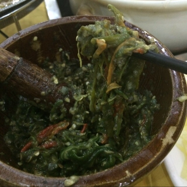 成品大青芒拌辣椒特写