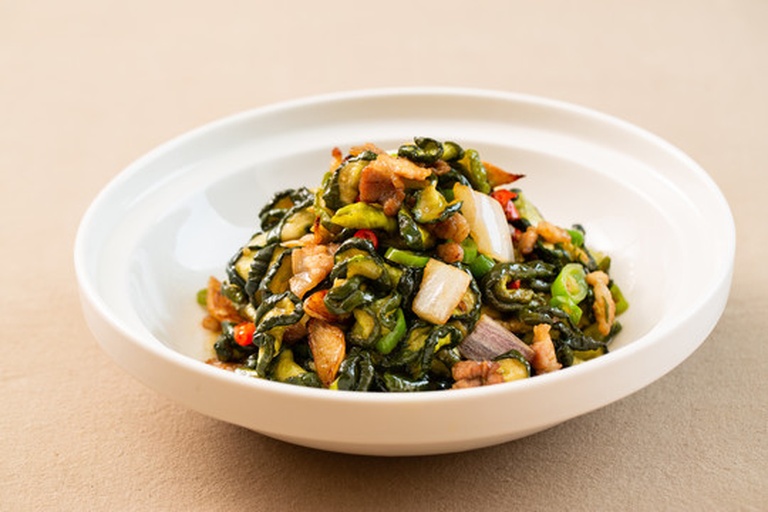 苦瓜根炒肉丝成品图