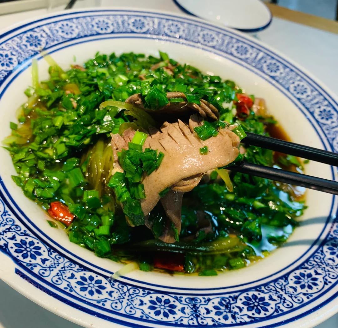 洋葱与动物肝脏搭配示意图