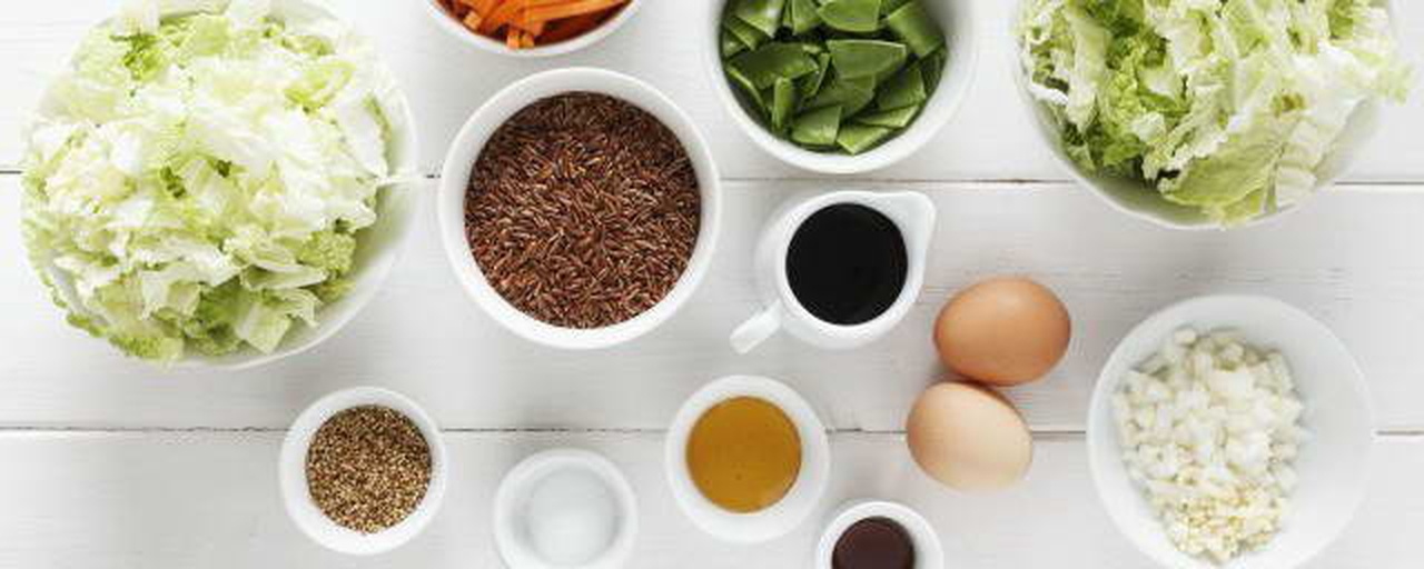 展示水煮蛋、蒸蛋羹、炒蛋等健康烹饪方式的图片 健康鸡蛋烹饪方式图