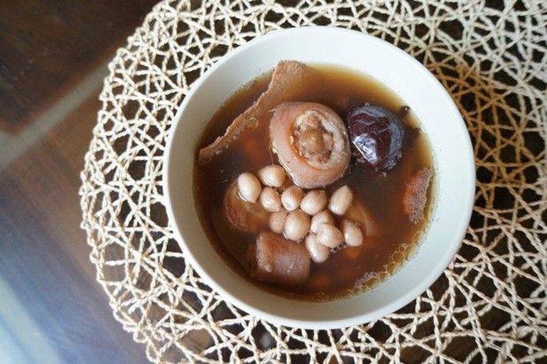 蜂蜜煲猪脚成品图