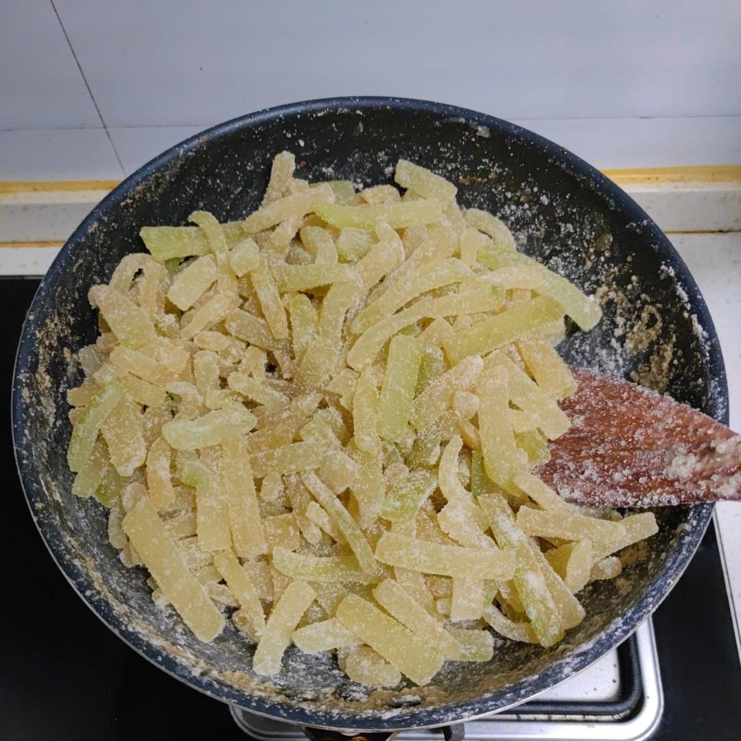冬瓜糖用密封罐与干燥剂一同保存 密封保存冬瓜糖的方法