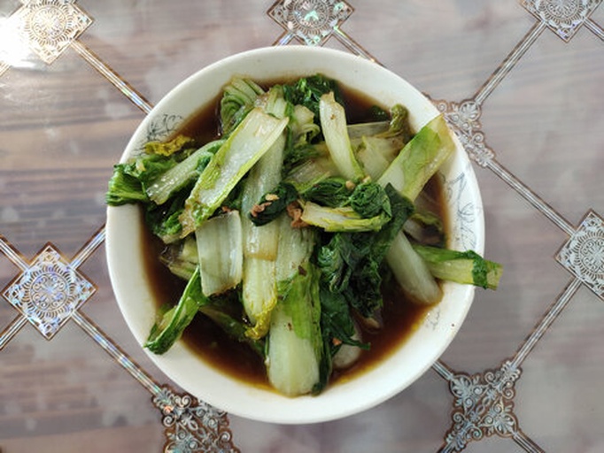 蒜蓉炒白菜成品图