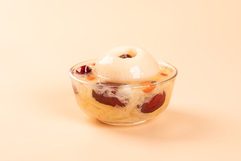 川贝炖雪梨成品图