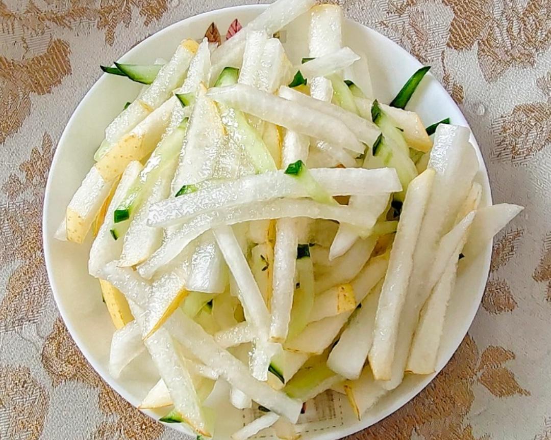 青枣沙拉成品图