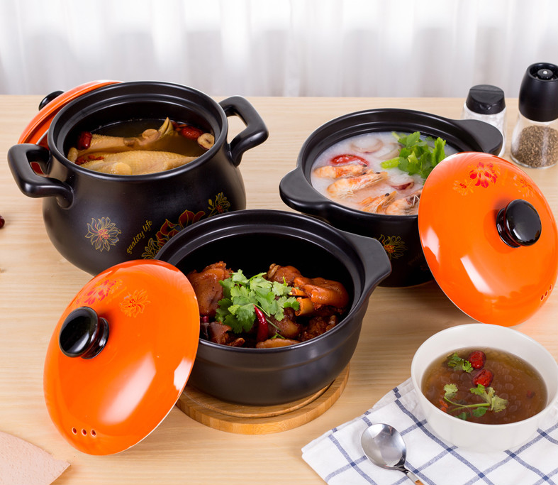 鹿茸鹿鞭炖汤成品图