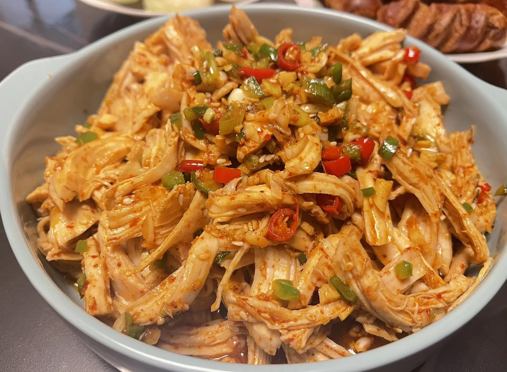 凉拌鸡腿成品图