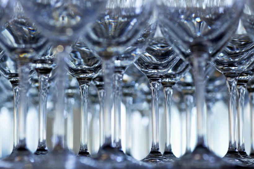 成品草莓奶油酒酿冻芝士杯全景展示