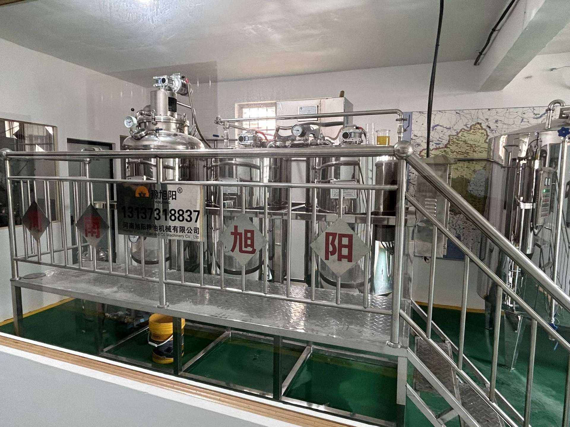 五角枫籽油冷榨生产线