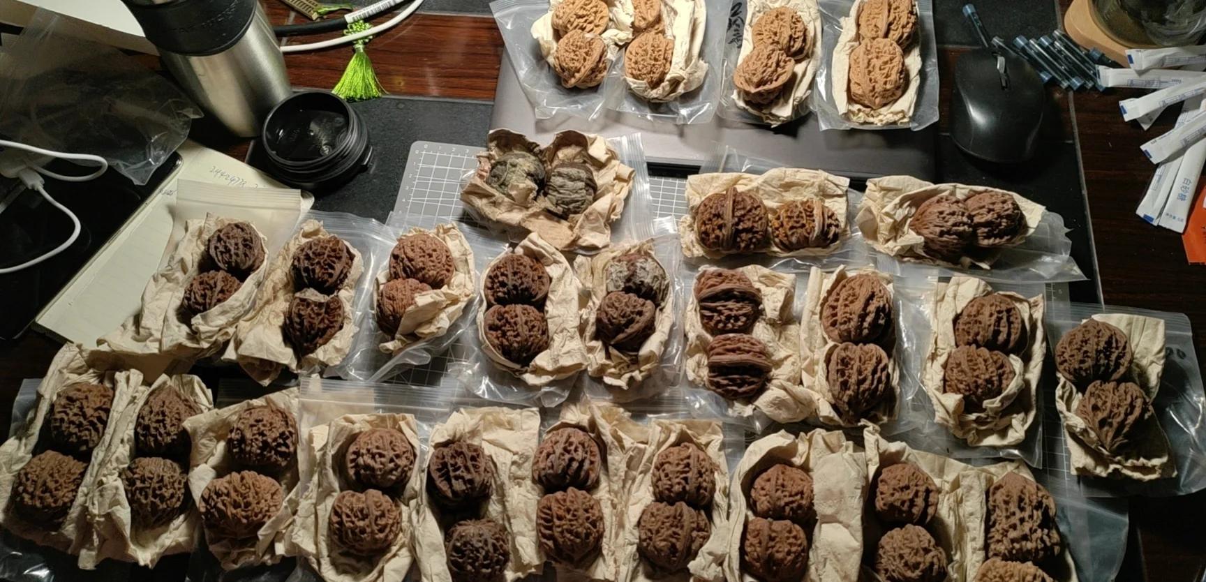 核桃储存工具组合图