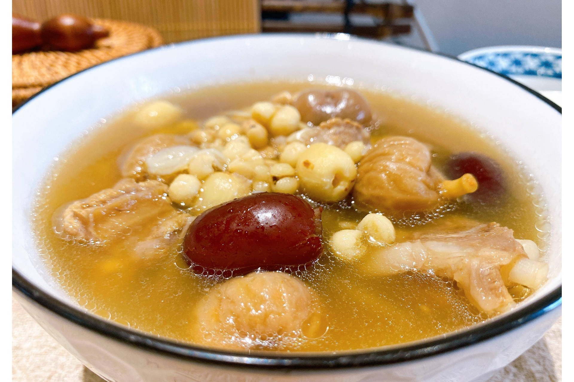 百合莲子红枣汤成品图