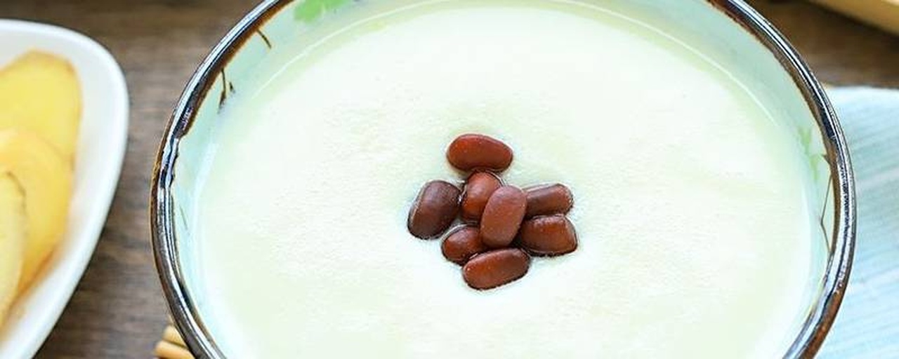 老姜研粉冲泡过程示意图